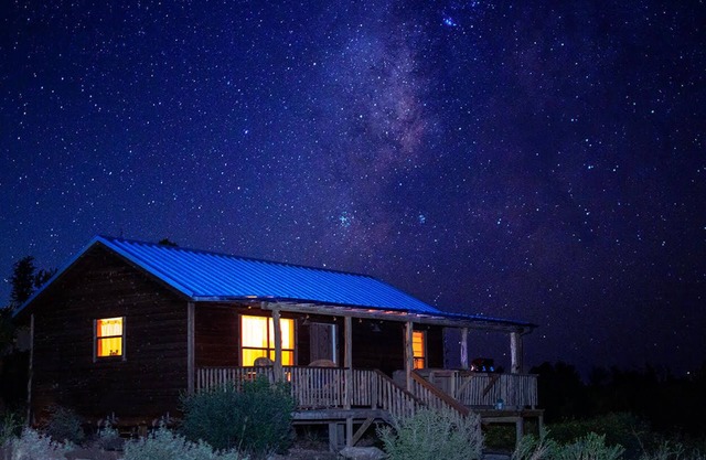 RockyRidge Cabin-Hill Country Views-20 min to Fred