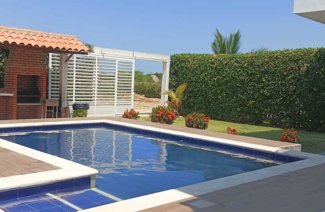 Romantic Villa 5 minutes from the beach