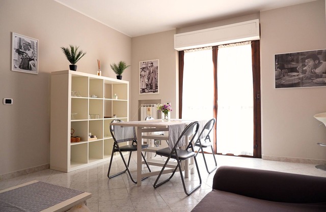 Roman Holiday House