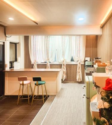 Romance Hotel
