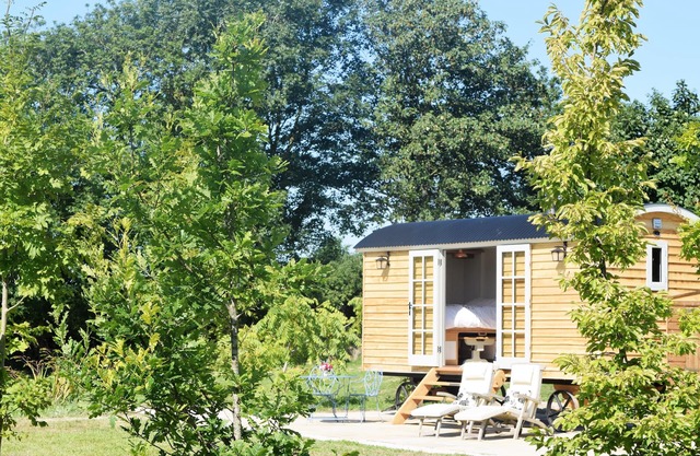 Romantic and peaceful in a stunning location