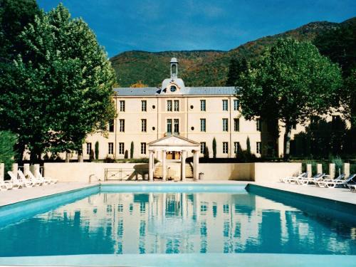 Romantic Château Stay Rhône