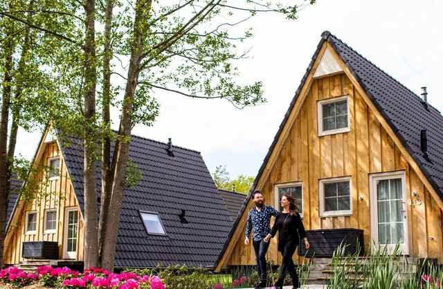Romantic cottage with a sun shower