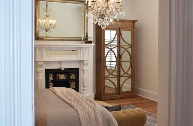 Romantic Escape with Fireplace & Luxe Soaking Tub
