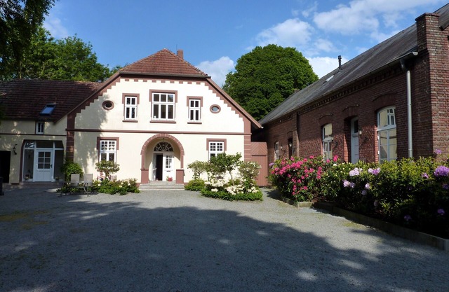 Romantic estate in a secluded location, wellness oasis, bicycles