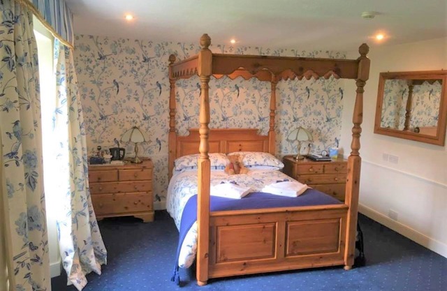 Romantic Four Poster Bed Room on Somerset Levels