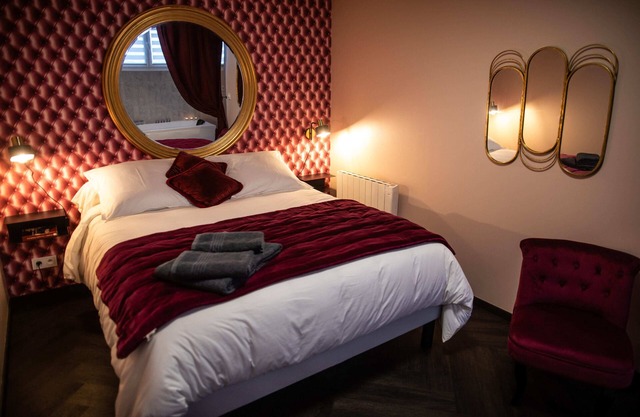 Romantic getaway suite Reflet des sens love & balneo