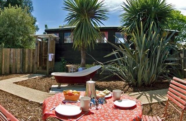 Romantic Getaway - The Caboose