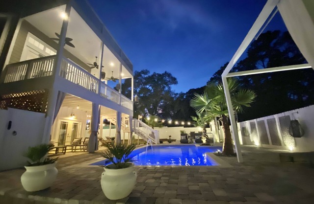 Romantic Guest House with a pool