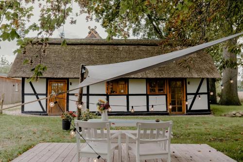 Romantic Nights Under The Thatched Roof