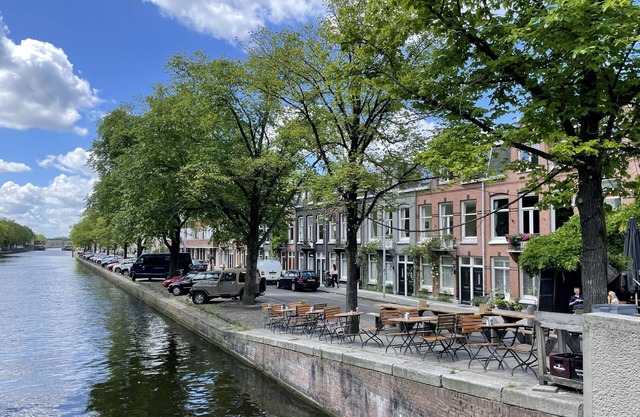 Romantic Suite with Private Veranda in Historic Canalside House at Vondelpark