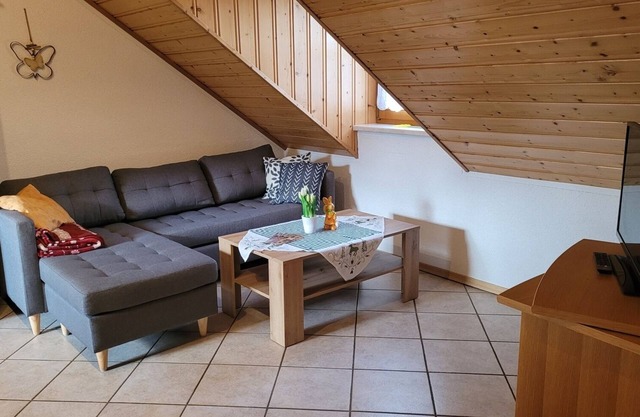 Romantic vacation apartment (65sqm) with balcony and view of the valley
