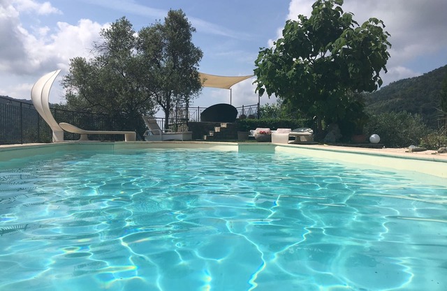 Romantic Villa Lenivada with views, swimming pool and outdoor whirlpool