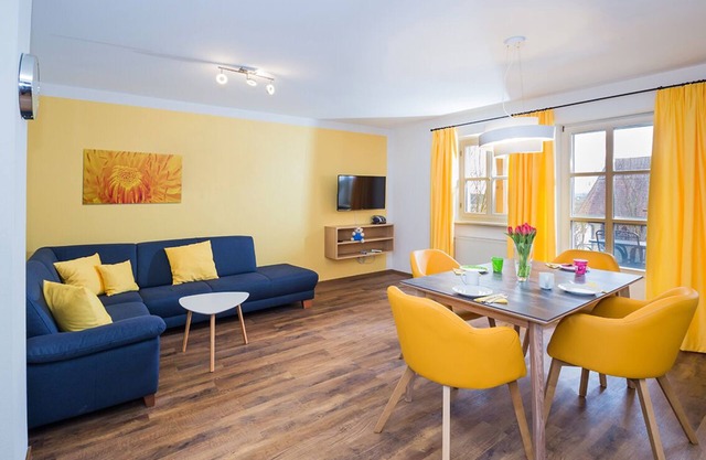 Romantically furnished vacation apartment Löwenzahn F* (75sqm)
