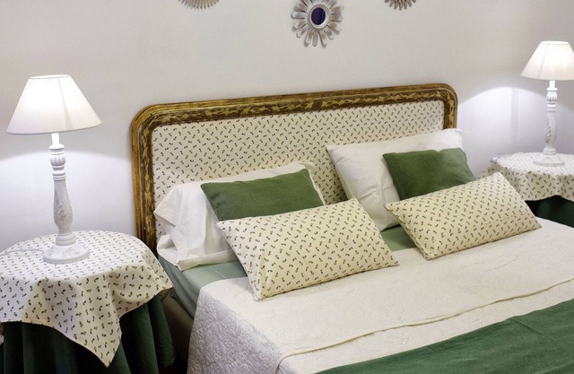 Rome: Torre del Parco residence. Green apartments 30 minutes from the Vatican