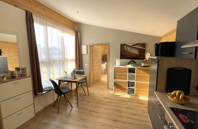 Römer apartment with sunny terrace, 40 sqm, bed-sitting room