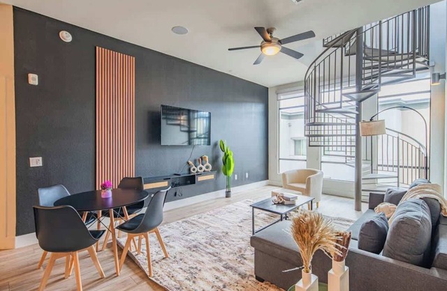 Rooftop Retreat | TPC Golf, Pool, Gym, Kierland