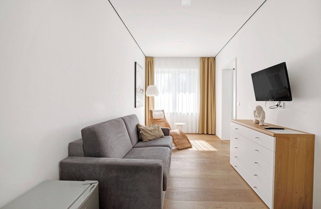 Room '2' with Shared Terrace and Wi-Fi