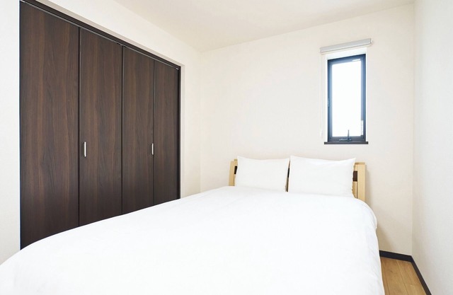 Room 201 A base for sightseeing in Osaka including Tsutenkaku Dotonbori Osaka Castle Universal - 2nd floor room 201/Osaka Ōsaka
