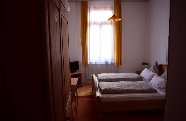 Room 23 with shower and toilet