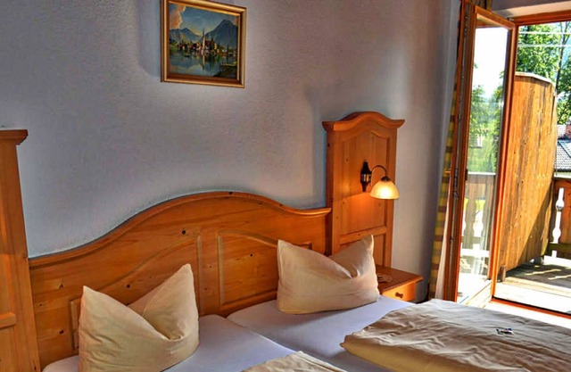 Room 8 lake view - Gasthof am Gasteig