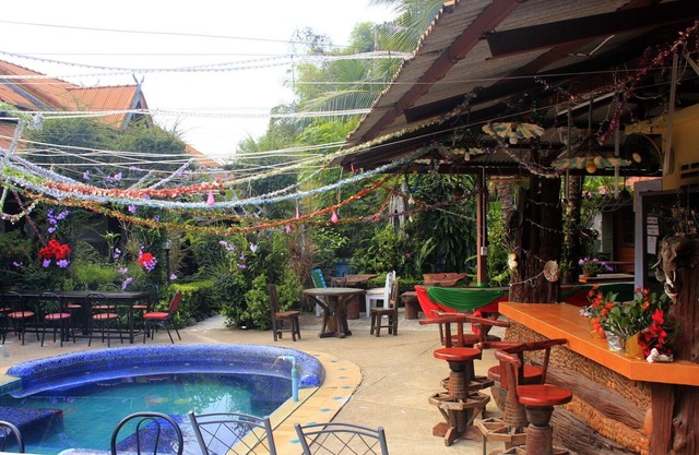 Room bali 21 - 1 Double bed with half-board and daily outings included