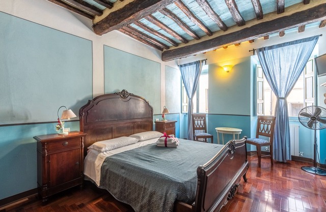 Room 'Camera Blu' with Shared Terrace and Wi-Fi