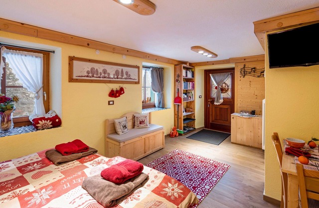 Room 'Camera Ciesa Del Selmo' with Shared Garden and Wi-Fi