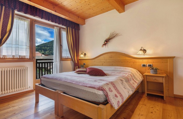 Room 'Camera Doppia N 3' with Mountain View, Shared Garden and Wi-Fi