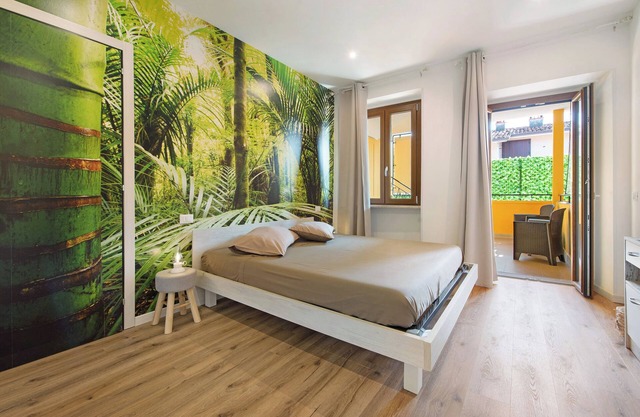 Room 'Camera Jungle' with Mountain View, Private Terrace and Wi-Fi