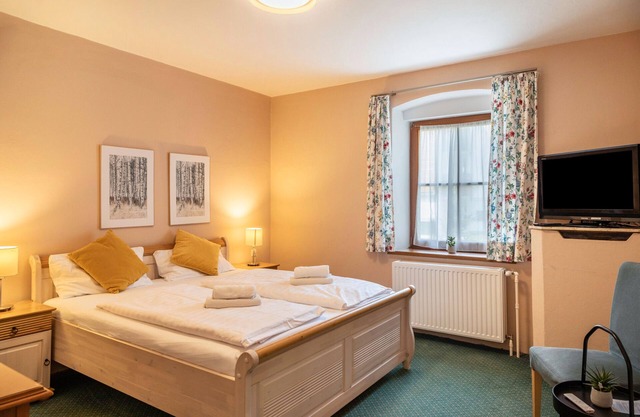 Room 'Doppelzimmer 3' with Mountain View and Wi-Fi