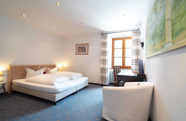 Room 'Double Room 4' with Shared Garden and Wi-Fi