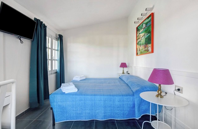 Room 'Economy Matrimoniale/Doppia Con Letti Singoli' with Mountain View, Wi-Fi and Air Conditioning