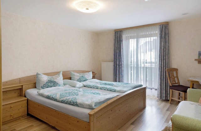 Room 'Eins' with Shared Terrace, Shared Garden and Wi-Fi