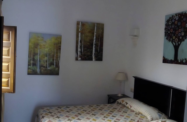 Room 'Habitación 7' with Private Garden, Wi-Fi and Air Conditioning