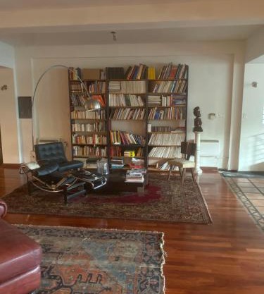 Room in a Luxury Loft near Jean-Talon Market