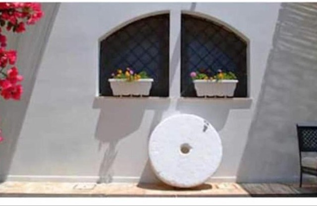 Room in BB - Beautiful triple room in ancient Masseria near the sea in a quiet olive trees