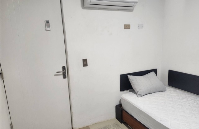Room in Caracas: Sabana Grande