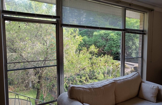 Room in large, spacious Beecroft house with garden (Shared accommodation)