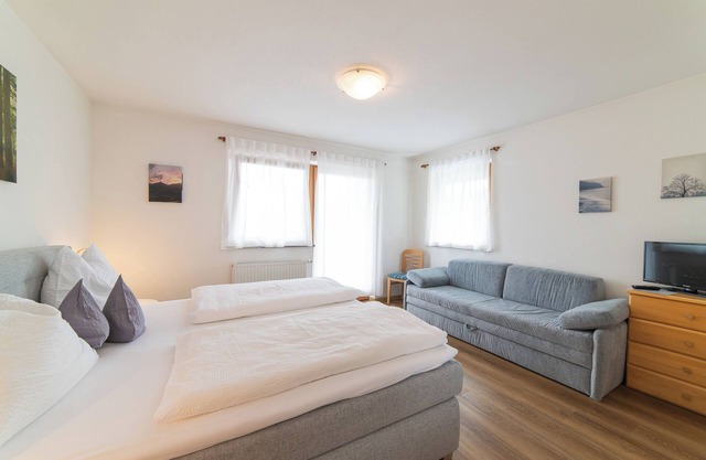 Room 'Klausthaler Zimmer 13' with Mountain View, Shared Terrace and Wi-Fi