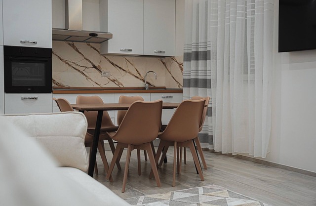 Room 'Le Nid' with Private Terrace and Wi-Fi