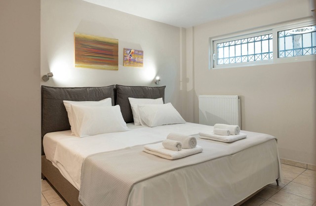 Room 'Lower Level 6' with Shared Terrace, Wi-Fi and Air Conditioning