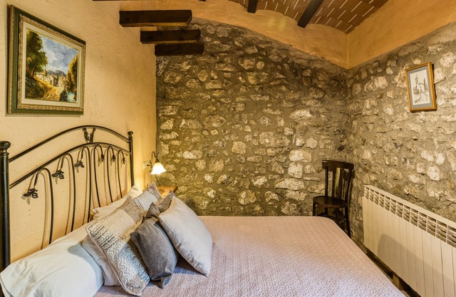 Room 'Malvasia' with Mountain View, Shared Pool and Shared Terrace