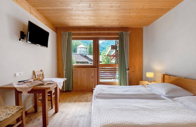 Room 'Naturidyll Mitterbach 6' with Mountain View, Shared Garden and Wi-Fi