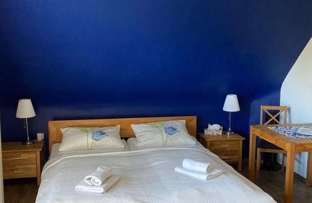 Room 'No. 4 with Balcony' with Shared Terrace, Shared Garden and Wi-Fi