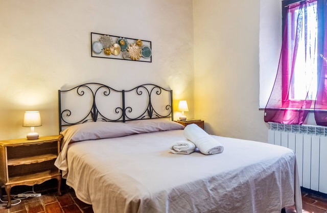 Room 'Oliva' with Shared Garden and Wi-Fi