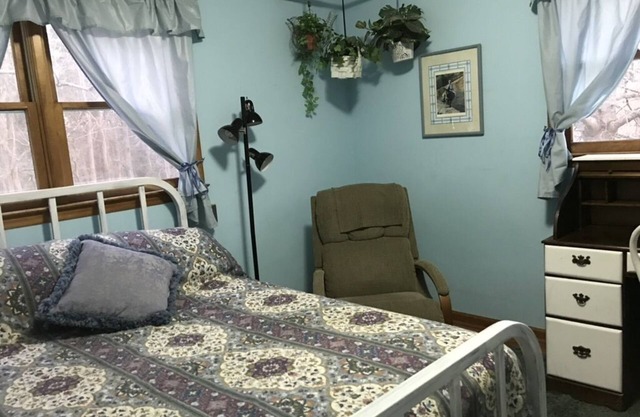 Room on Organic Family Farm Twenty Minutes From Chapel Hill