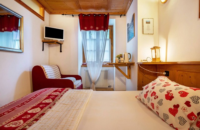 Room 'Pedi' with Mountain View and Shared Garden