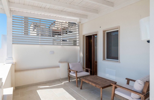 Room 'Primo Piano - Camera 2' with Private Garden, Wi-Fi and Air Conditioning