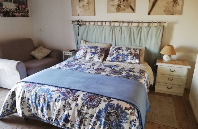 Room 'Romantica' with Private Terrace, Wi-Fi and Air Conditioning